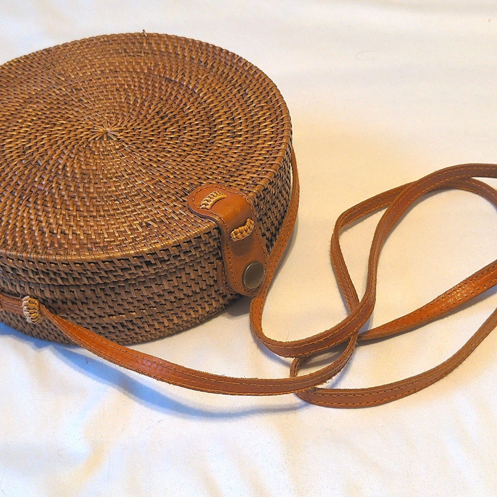 Woven Cross Body Bag